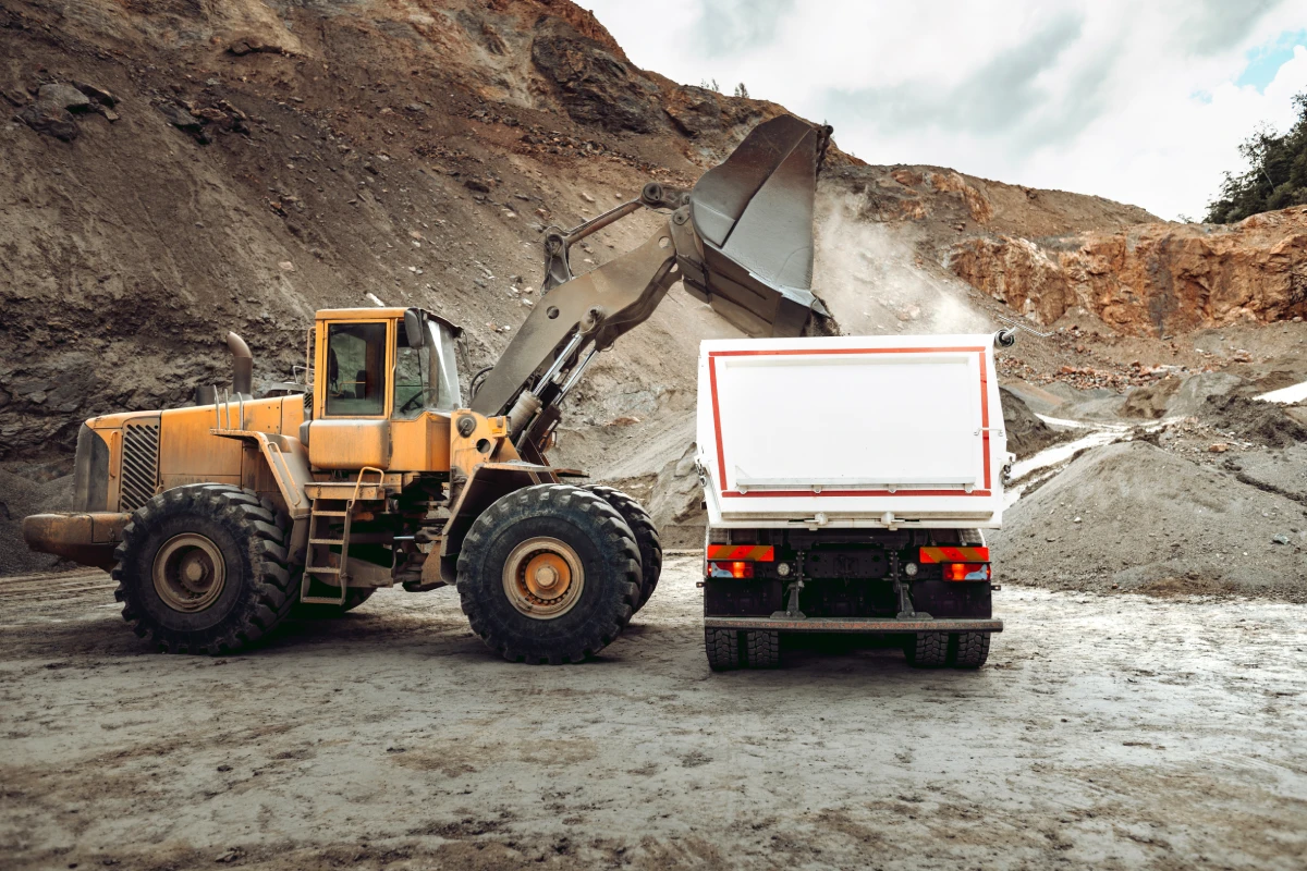 uarry aggregate delivery fleet, Noor Al Yamama Dubai
